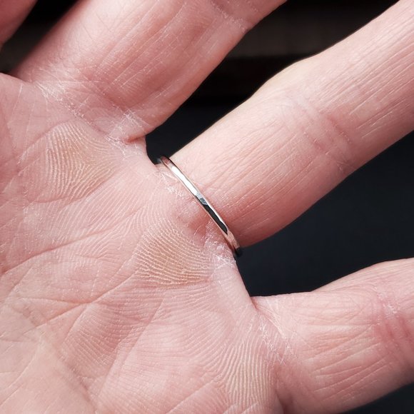 Size 6.25 Sterling Silver Small Slightly Hammered Band Ring - Picture 2 of 5